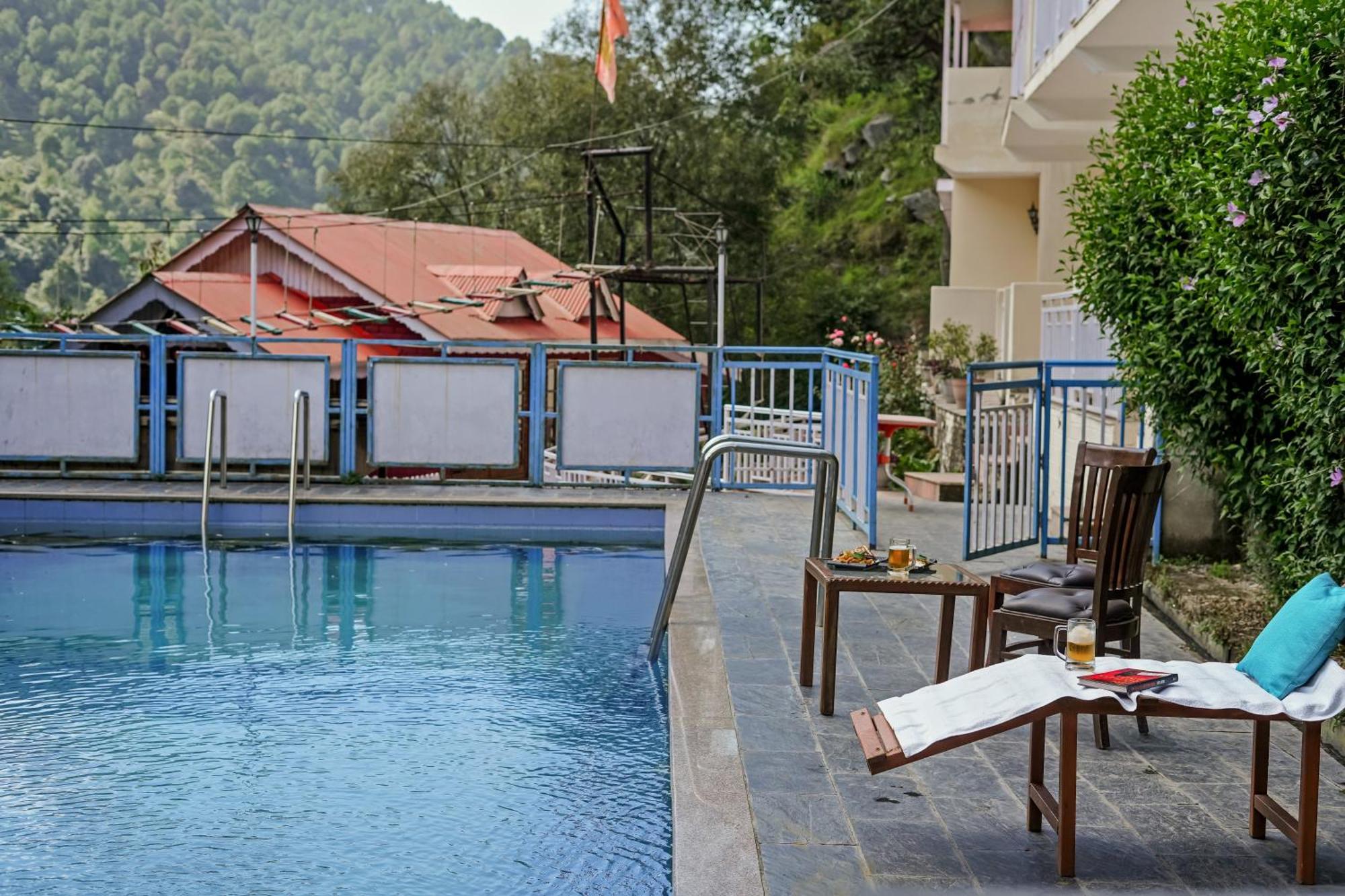 Pax Hotel Rock Villa Swimming Pool Available Далхаузи Екстериор снимка