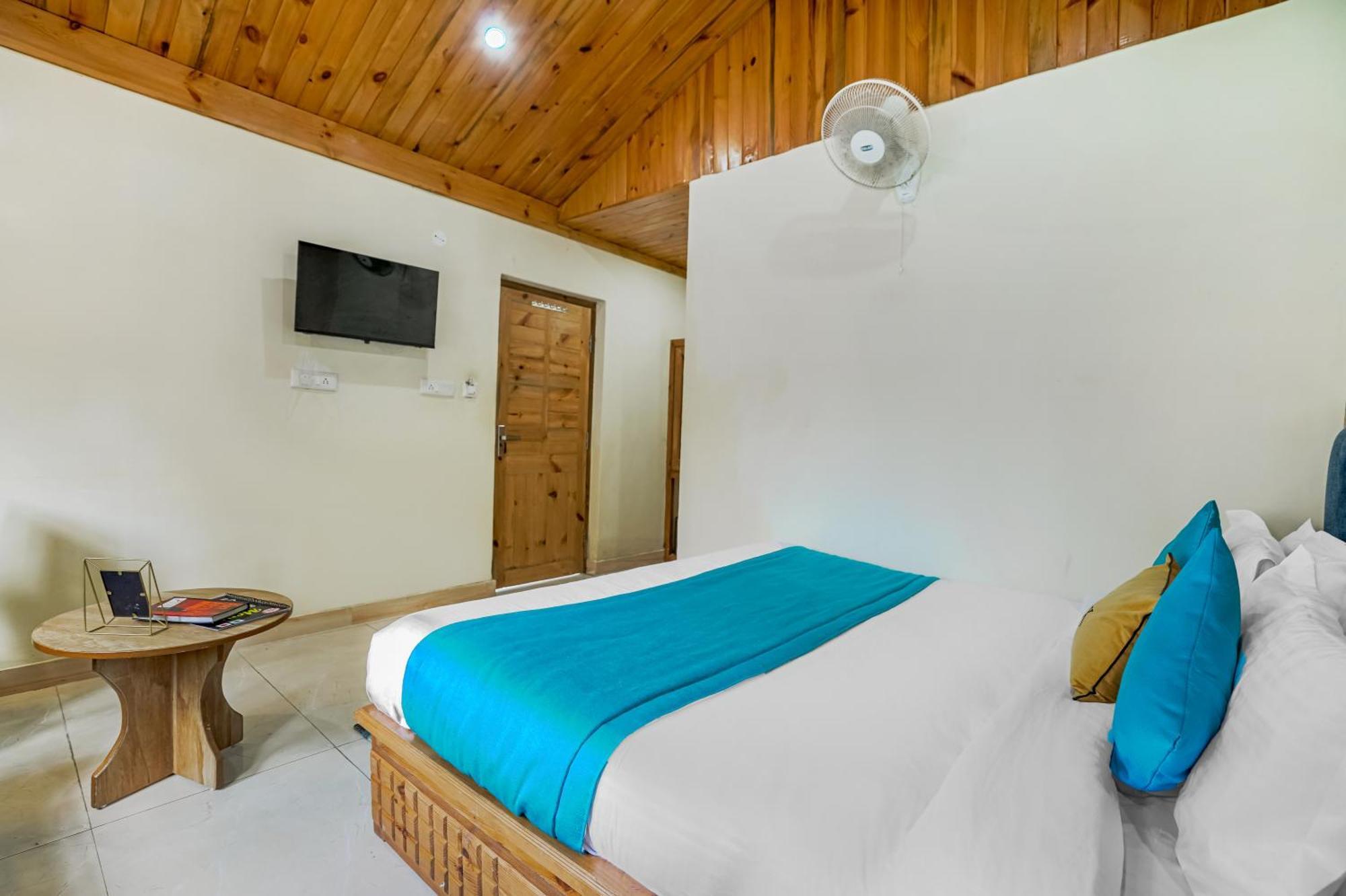 Pax Hotel Rock Villa Swimming Pool Available Далхаузи Екстериор снимка