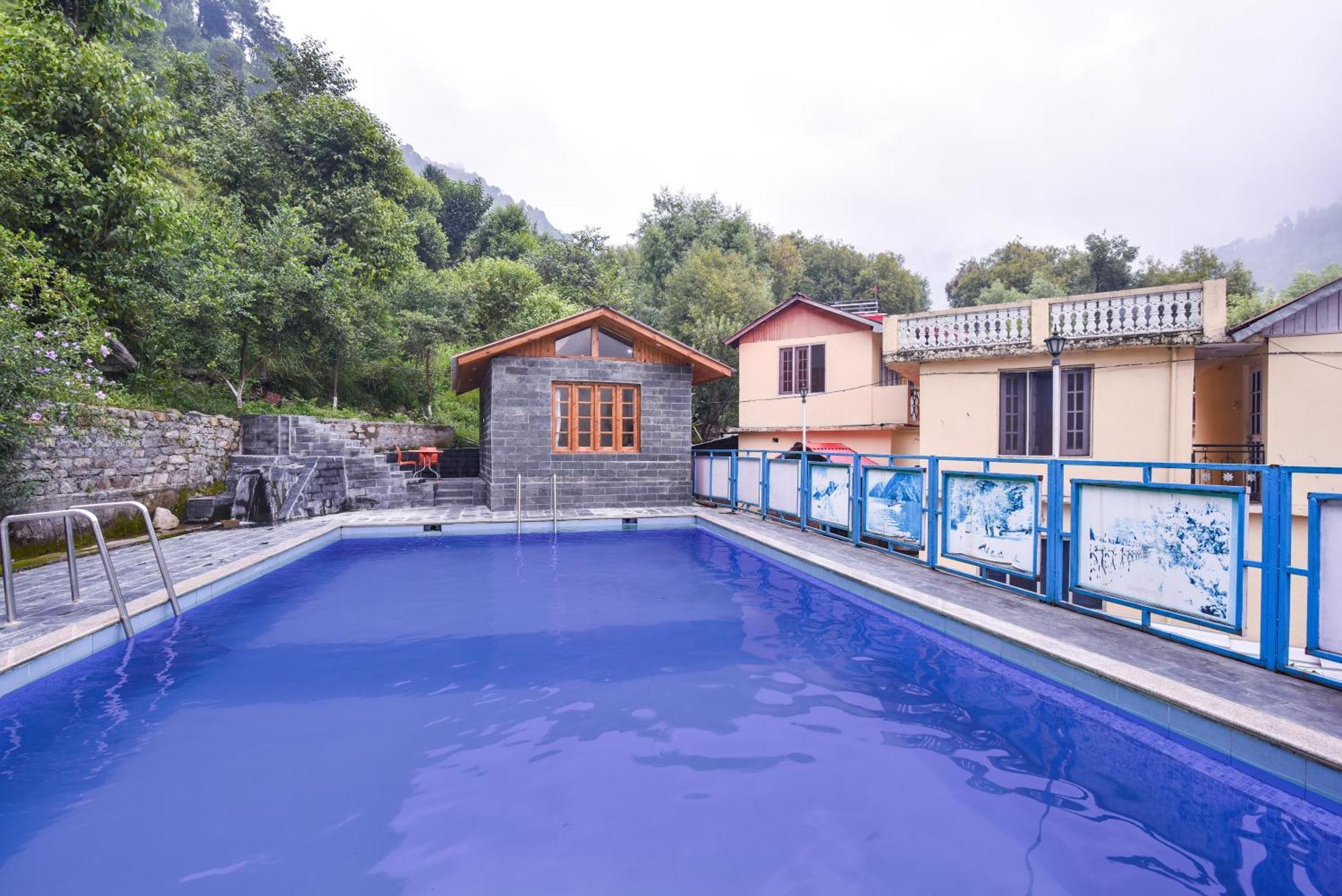 Pax Hotel Rock Villa Swimming Pool Available Далхаузи Екстериор снимка
